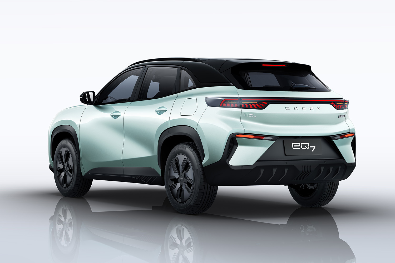 奇瑞eQ7預售14.39萬元起，中國首個鋁基平臺純電SUV