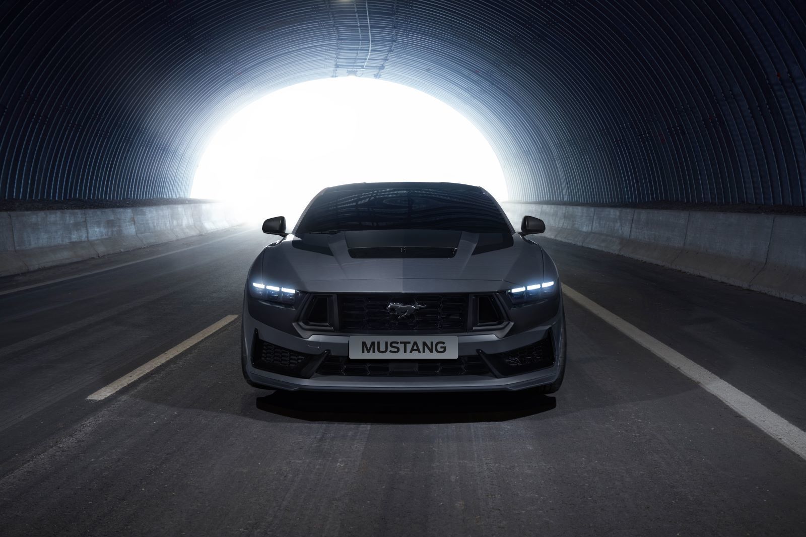 全新福特Mustang Dark Horse中國首秀，獨一無二的5.0升V8自吸動力