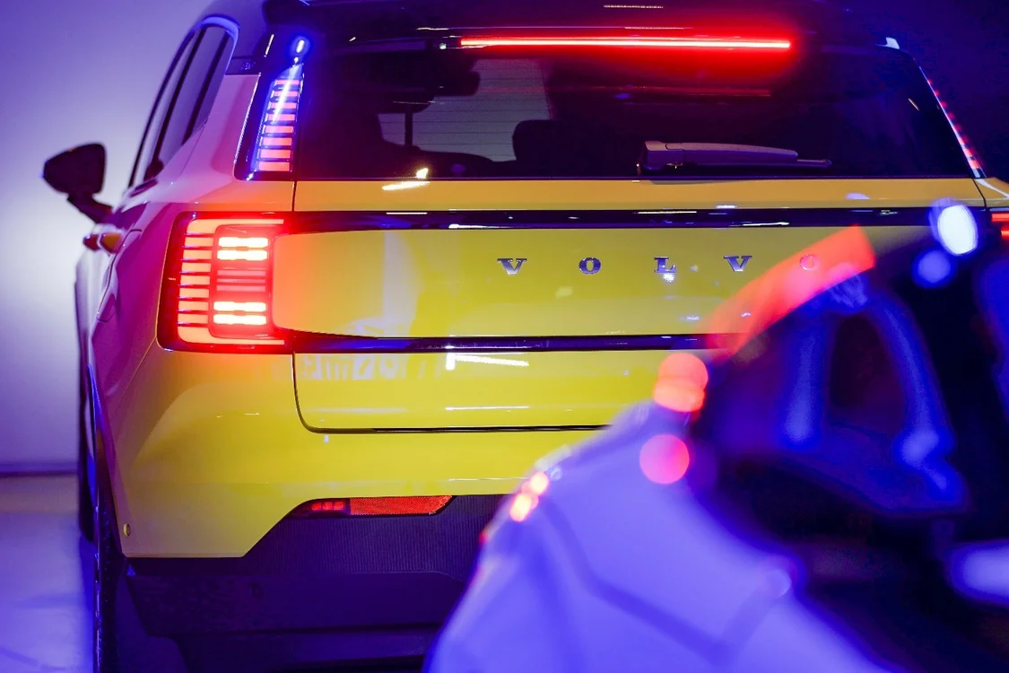 主打綠色時尚的小型純電SUV 沃爾沃EX30售價20.08-25.58萬元